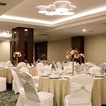 فندق إيوبوغلو 4*