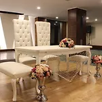 إيوبوغلو 4*